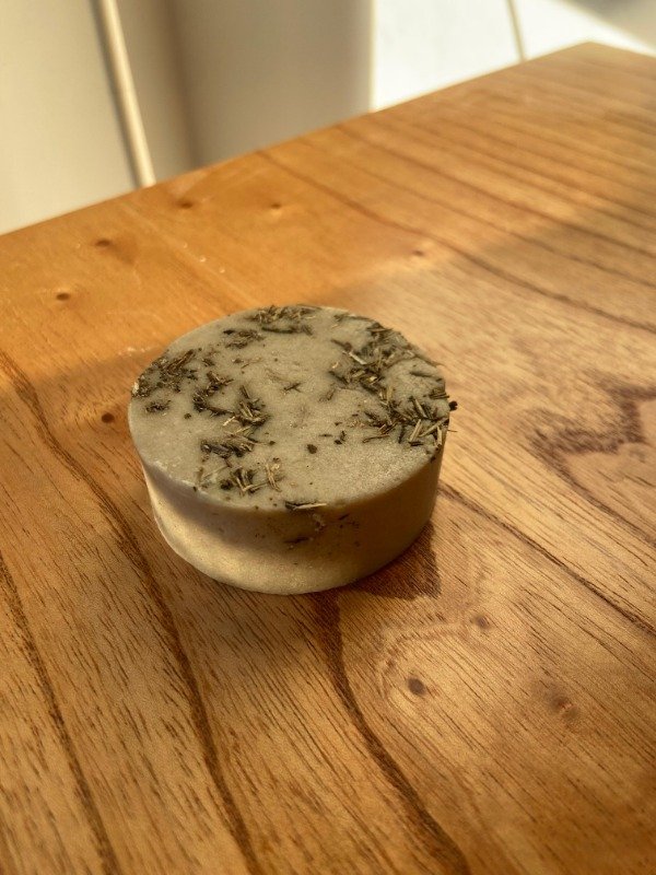 Producto - Shampoo sólido para la caída