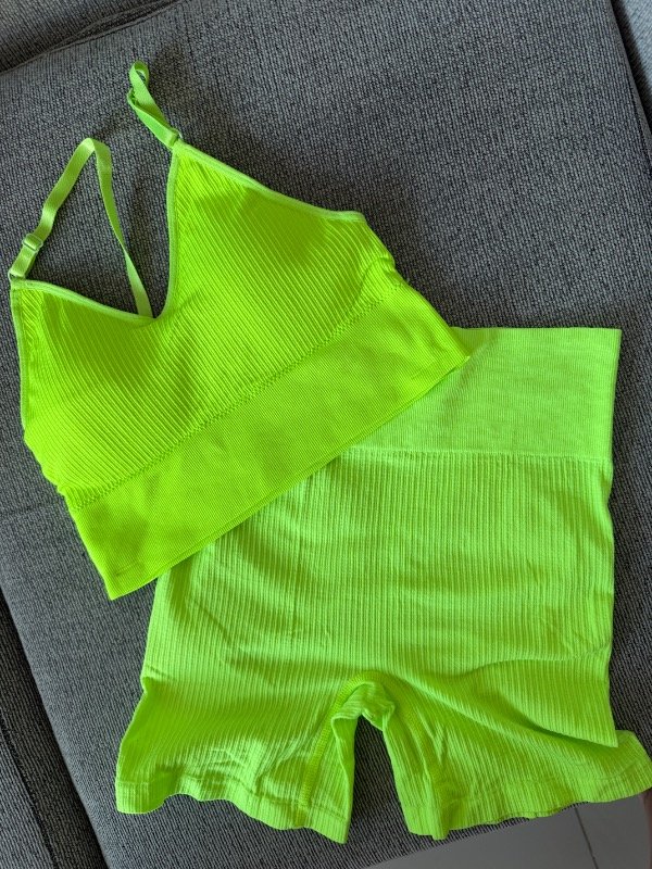 Producto - SET DEPORTIVO PROMO NEON