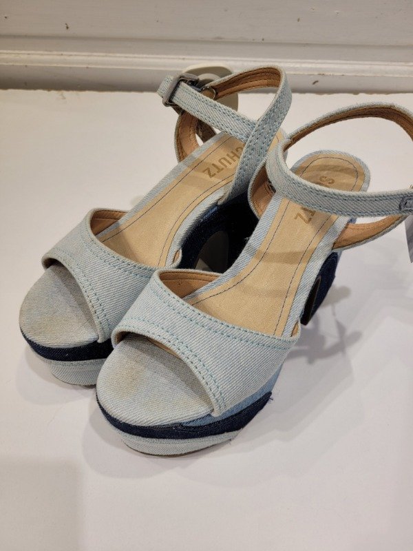 Producto - Sandalias SCHUTZ denim con plataforma Talle 36/37 - PRECIO: 30X