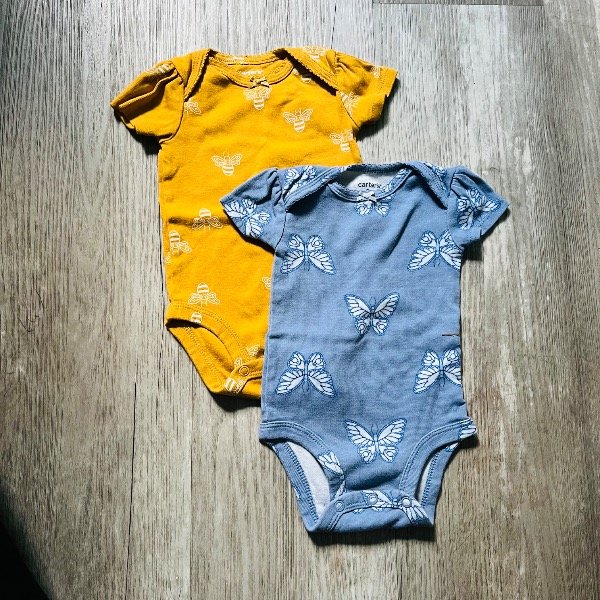 Producto - Dúo Bodies Carters Mariposas/Abejitas 3M