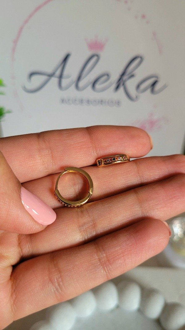 Producto - Argollas(1.5mm)tira strass de colores de acero dorado - 0