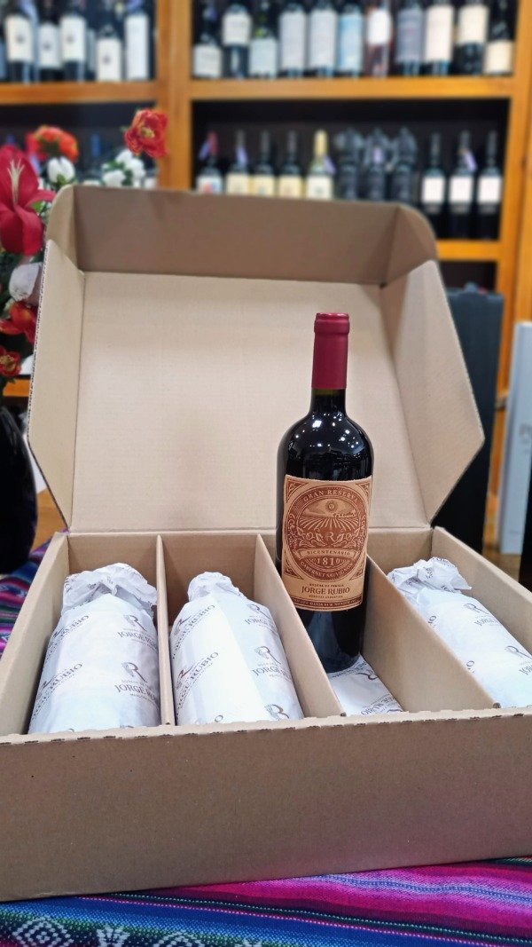 Producto - Caja regalo Vino Jorge Rubio Bicentenario Gran Reserva Malbec x 4