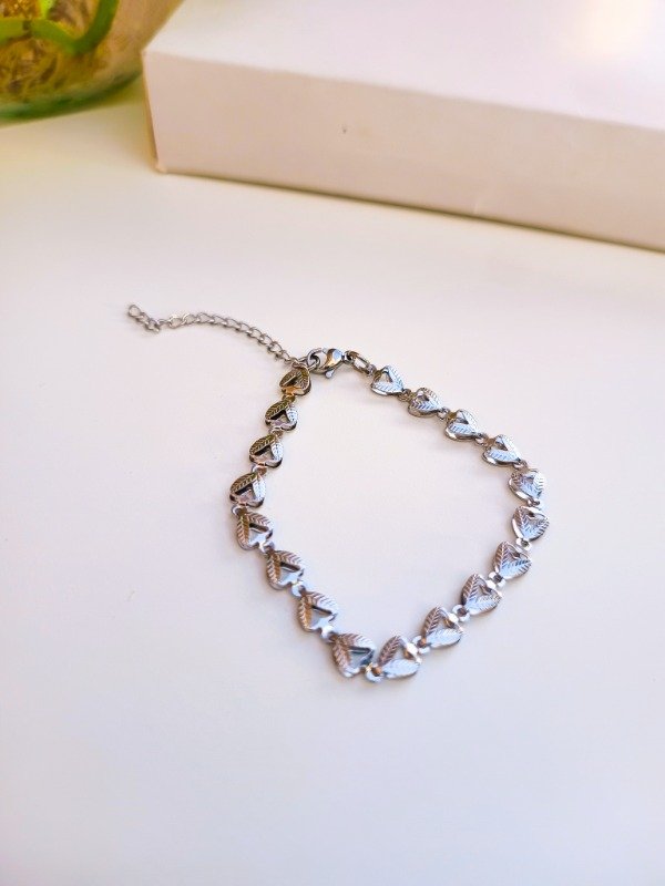 Producto - Pulsera Hojitas estilo corazón