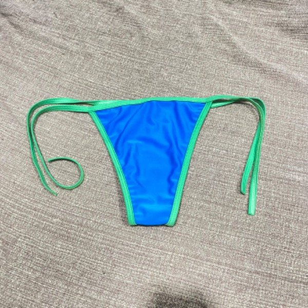 Producto - Bombacha azul borde verde (talle 3)