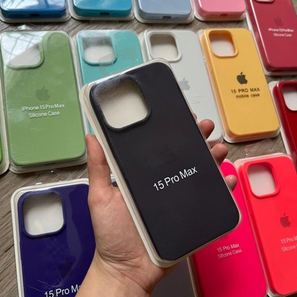 Producto - Silicone case iPhone 15 Pro Max - 1