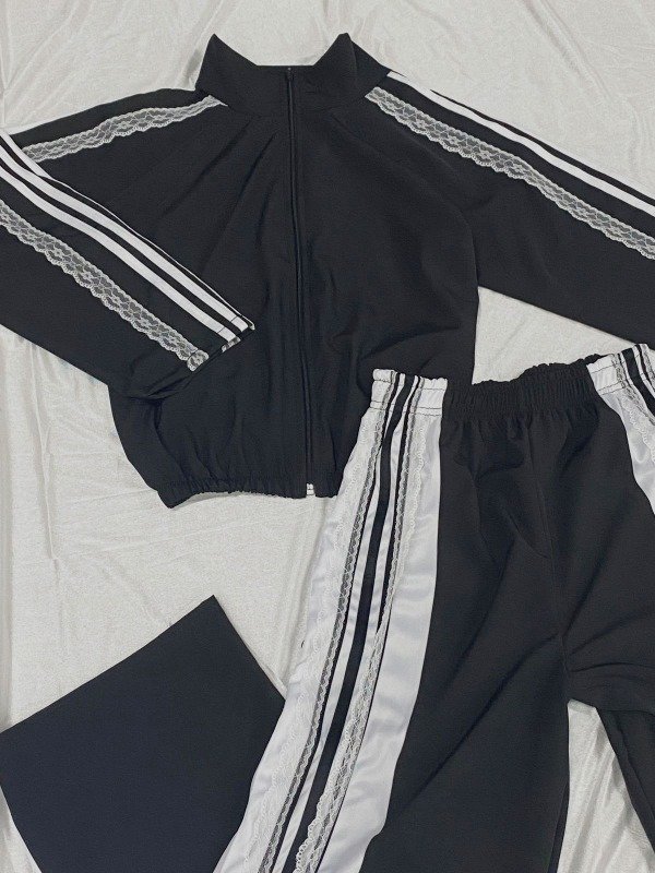 Producto - Campera parachute boho con puntilla