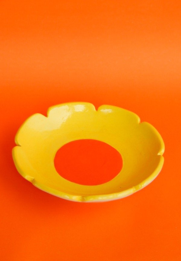 Producto - Plato flower amarillo
