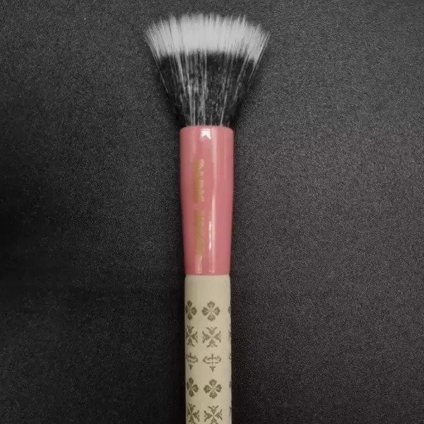 Producto - Brocha de Contorno París Night