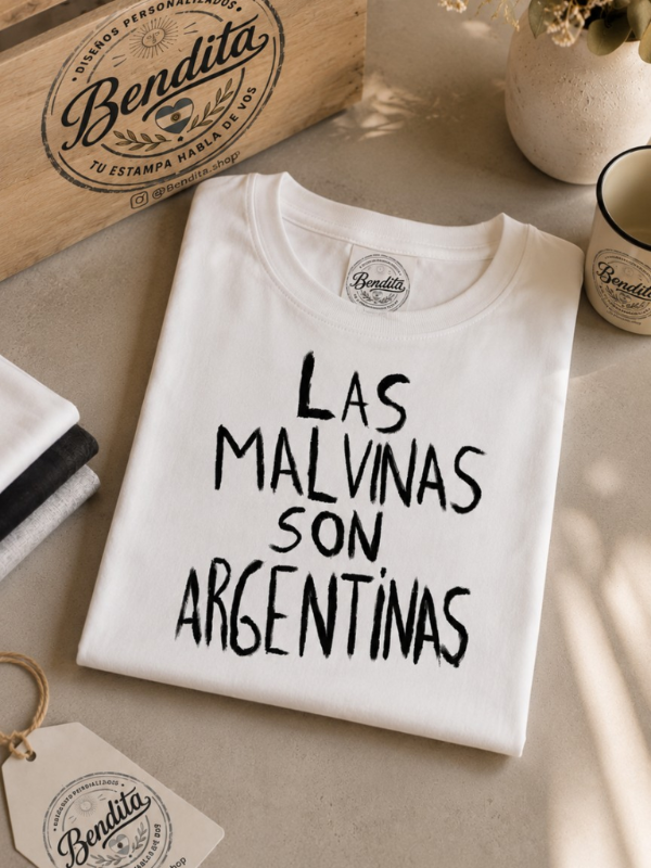 Producto - Remera las Malvinas son argentinas