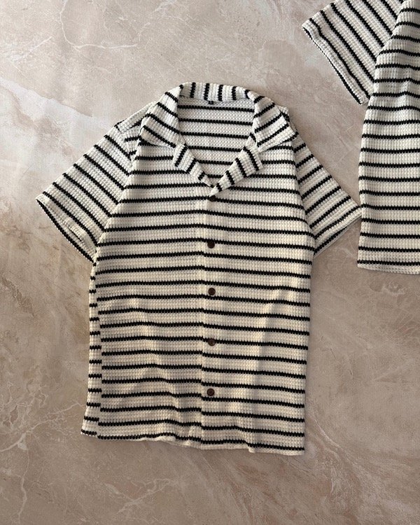 Producto - Camisa Crochet Blanco y Negro