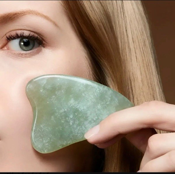 Producto - Gua Sha de jade