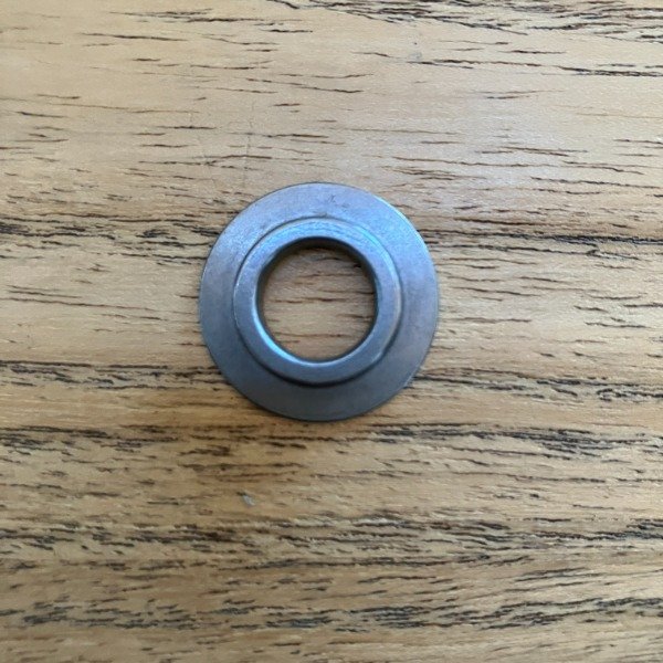 Producto - 319 - Asiento resorte de válvula