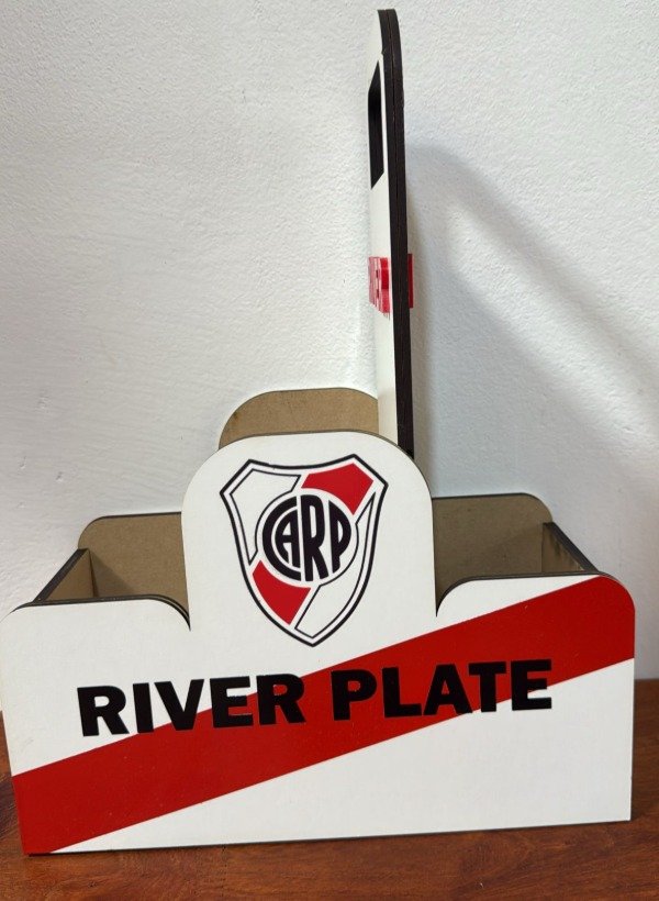 Producto - Porta Mate de River