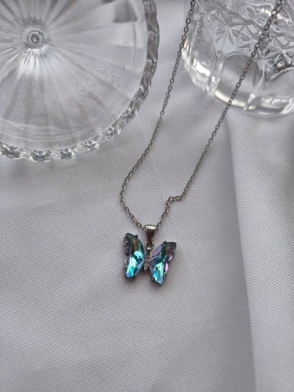 Producto - Cadenita mariposa cristal aqua