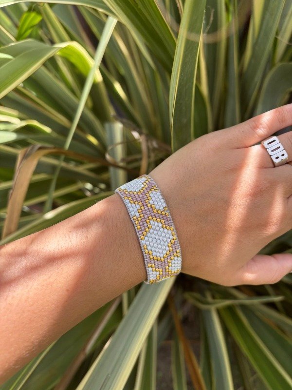 Producto - Pulseras tejidas