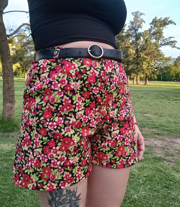 Producto - Short de florcitas