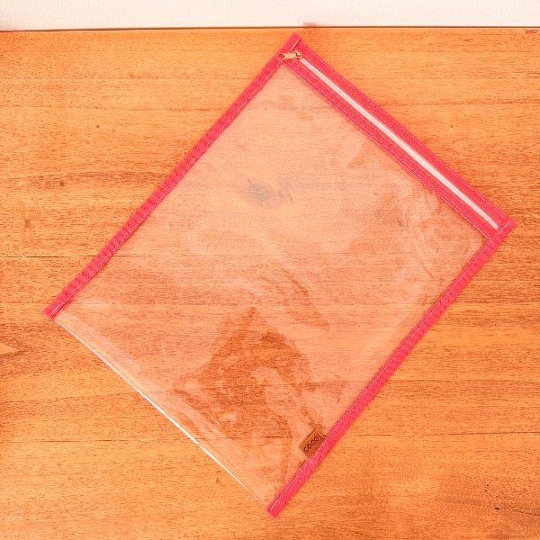 Producto - SOBRE CRISTAL A4 CON CIERRE Coral