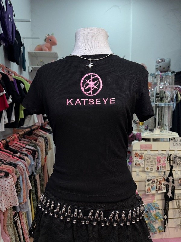 Producto - Reme Katseye
