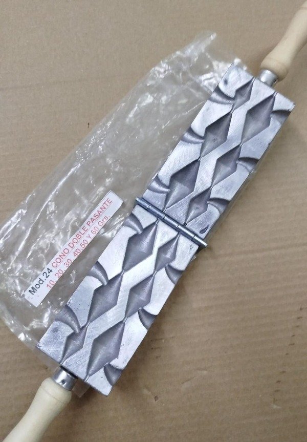Producto - MOLDE SECUENCIAL 24