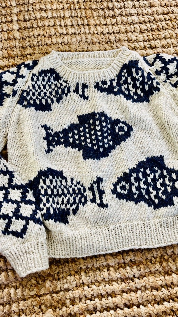 Sweater Pez Natural y Negro — imagen 5