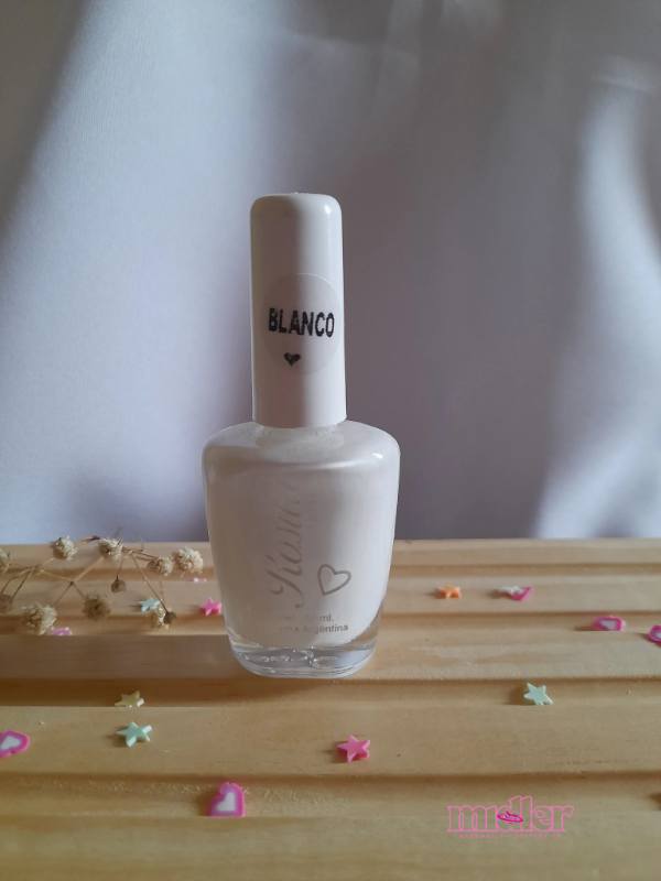 Producto - Esmalte de uñas