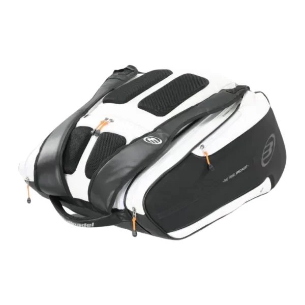 Producto - Bolso Bullpadel Hack Blanco
