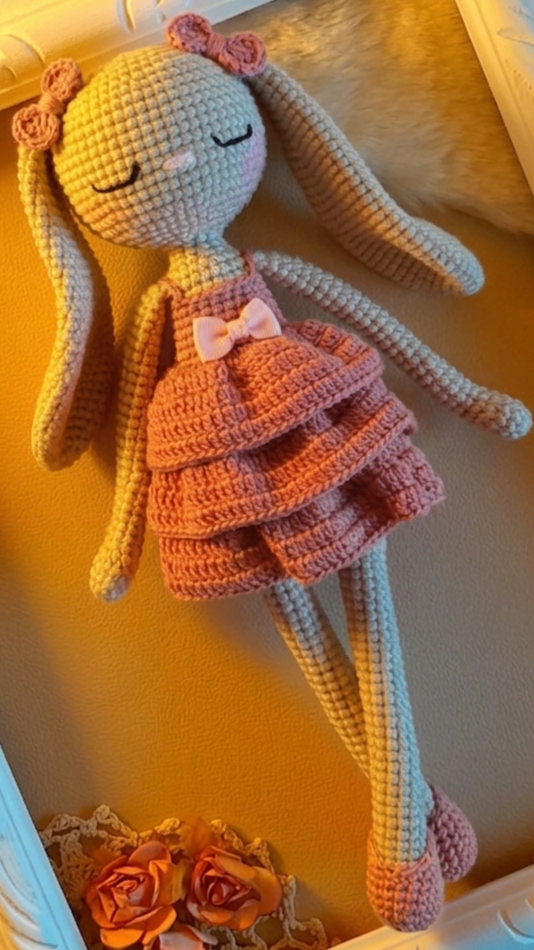 Producto - Lele, Conejita de Patitas Largas Rosa