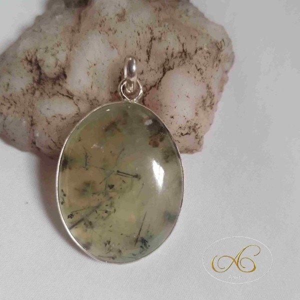 Producto - Dije prehnita con epidoto oval