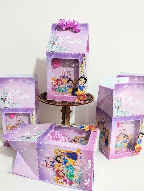 Producto - cajita con visor princesas