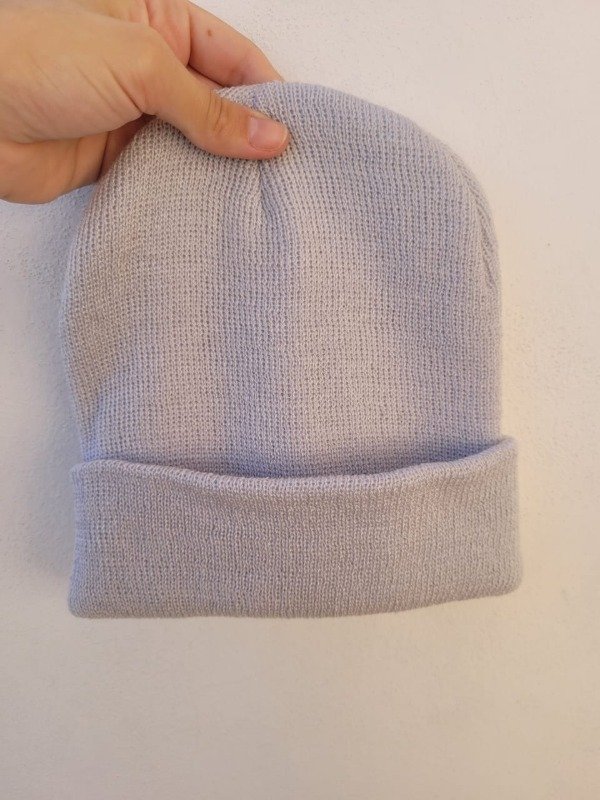 Producto - Gorro Rocky Gris Claro