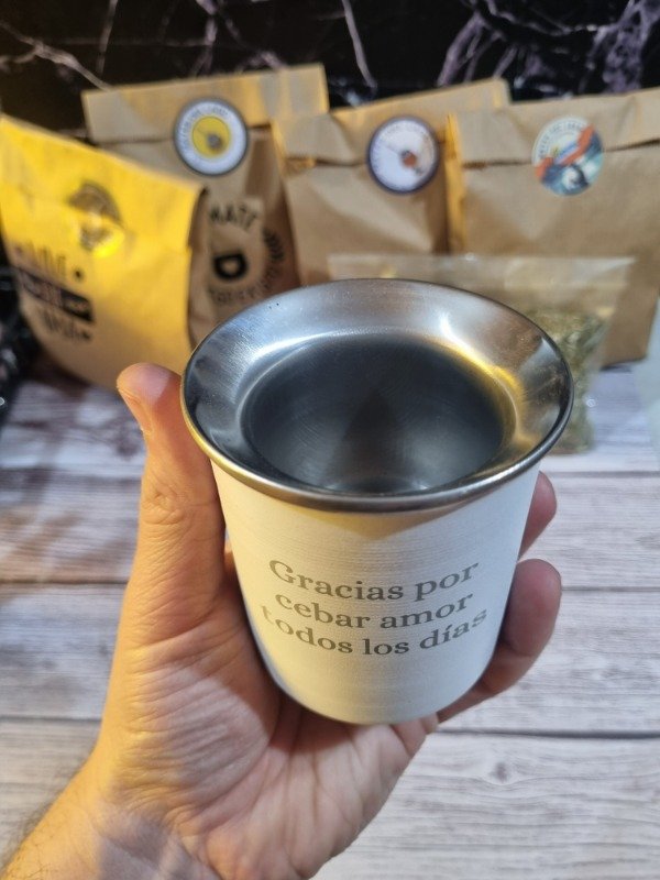 Producto - Mate vasito de acero inoxidale color blanco personalizado - 3