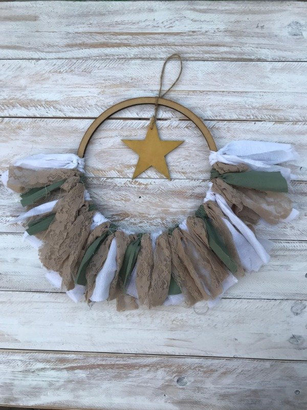 Producto - Corona navideña verde seco - 1