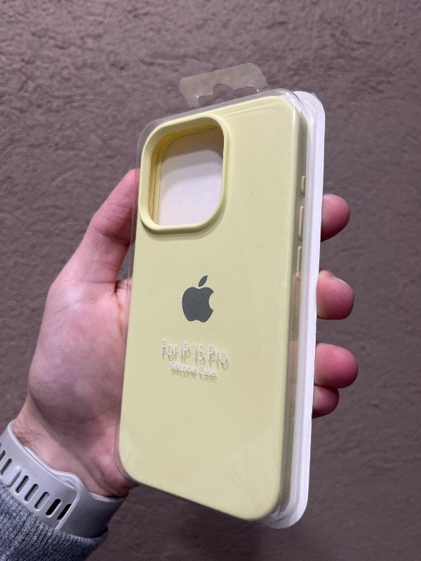 Producto - Silicone 15 pro amarillo claro