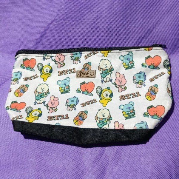 Producto - Neceser grande de BT21
