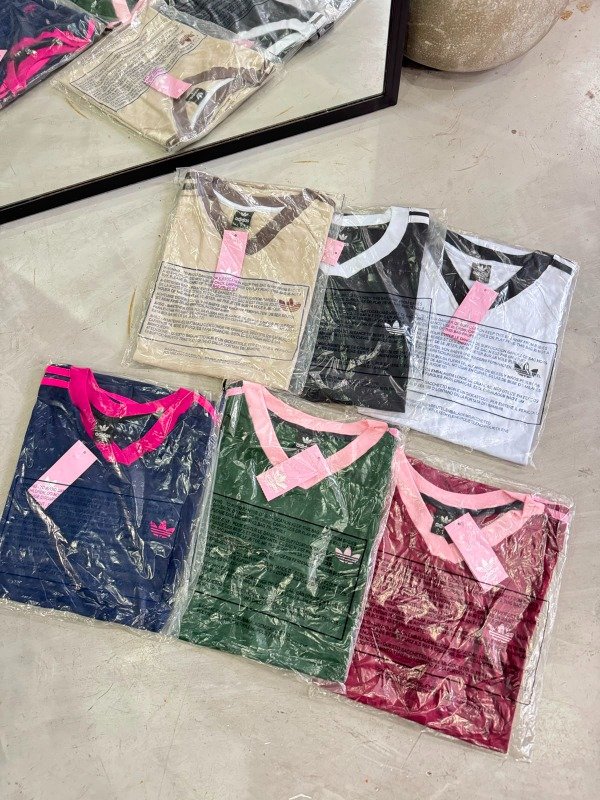Producto - REMERON RETRO OVER ESCOTE EN V DM - 19