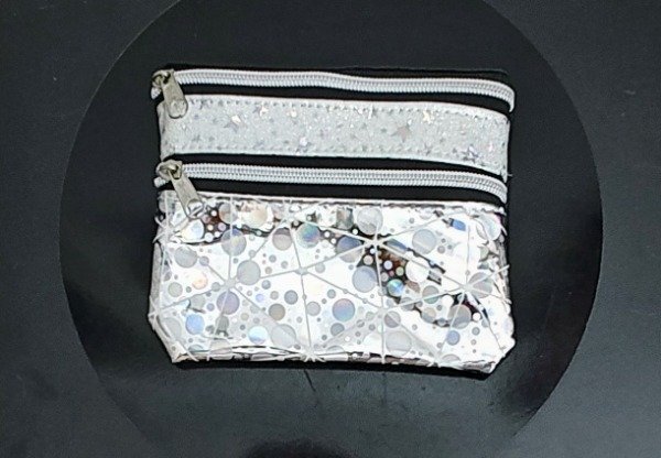 Producto - Monedero Plateado doble cierre Círculos y Estrellas