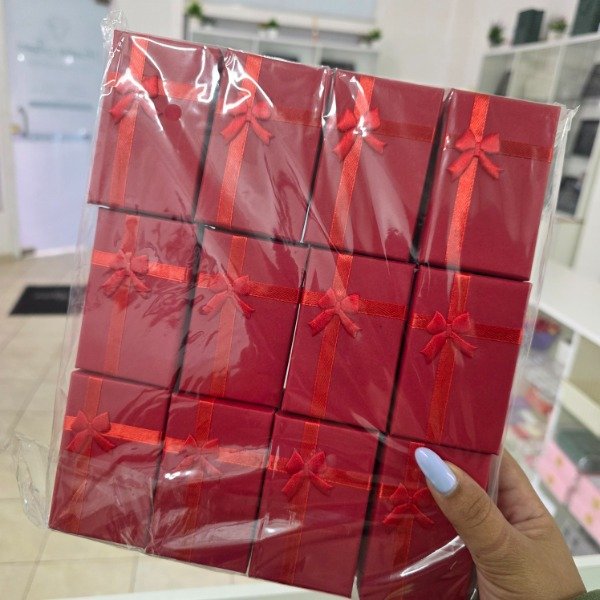 Producto - Caja de conjunto rojo