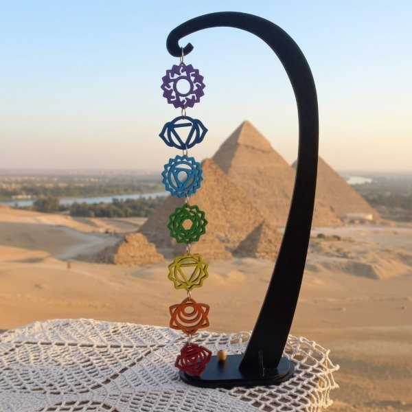Producto - PORTA SAHUMERIO 7 CHAKRAS COLGANTE ARTESANAL MADERA 30CM X 12CM