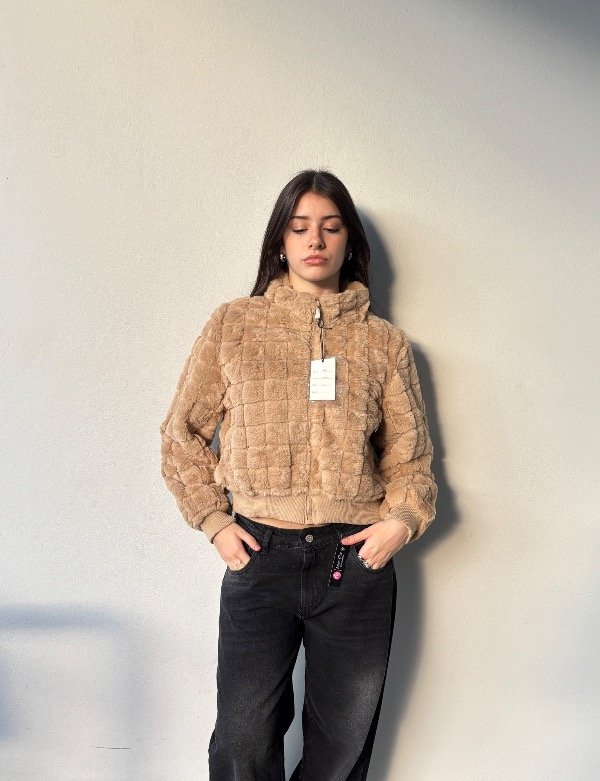 Producto - Campera Peludo Importado