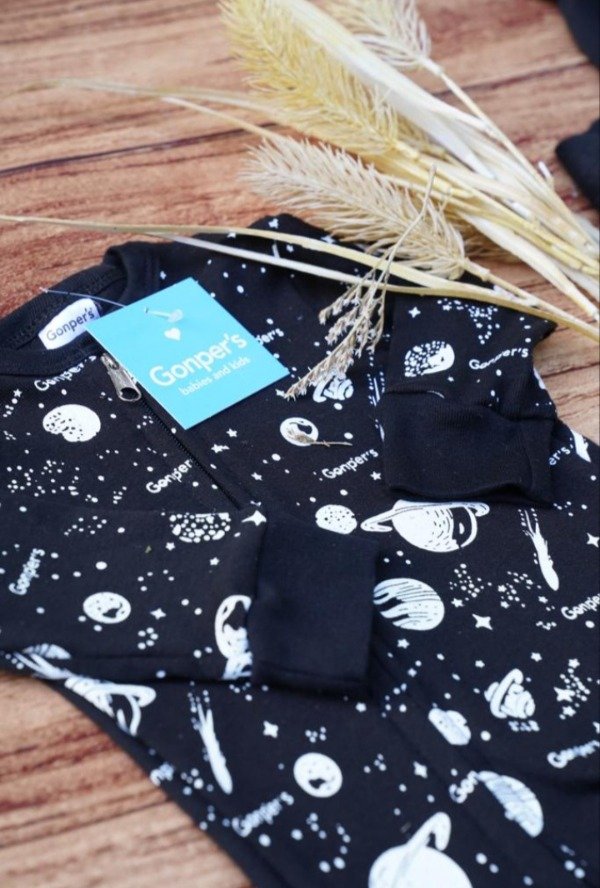 Producto - Pijamita galaxia