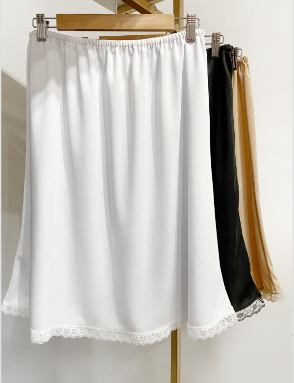 Producto - Enaguas Blancas, Negra y Beige