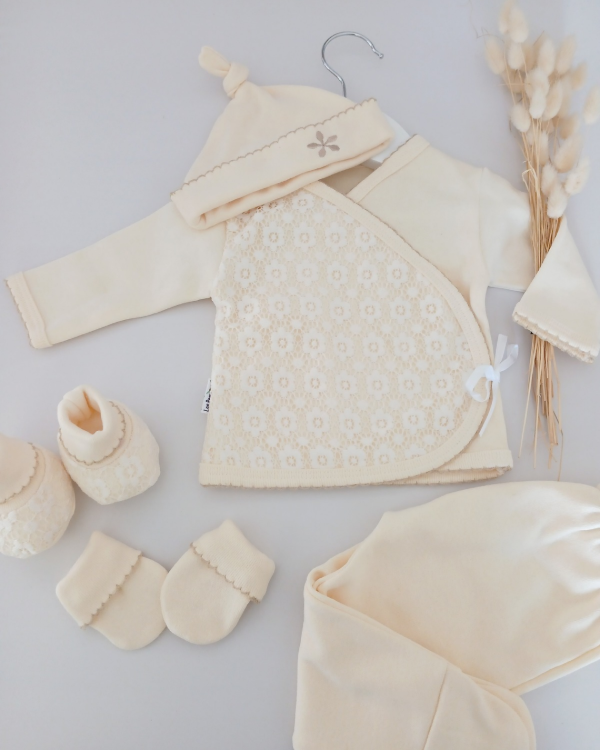 Producto - Ajuar encaje beige