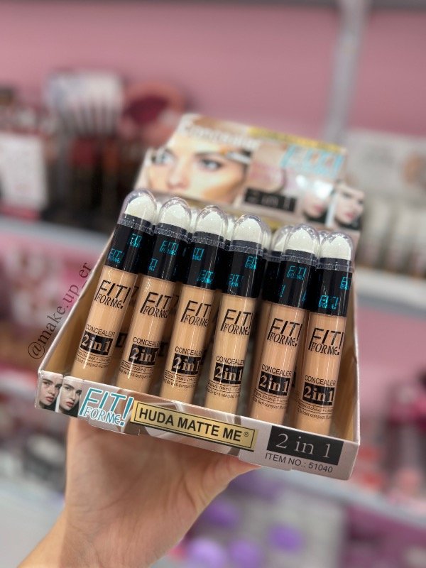 Producto - Corrector de ojeras con esponja X 3 UNIDADES