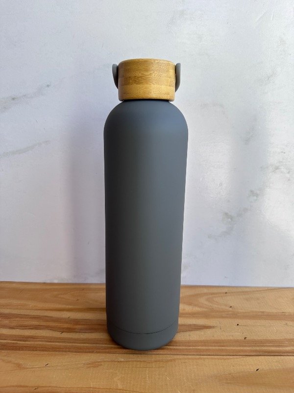 Producto - Botella 750cc madera Gris