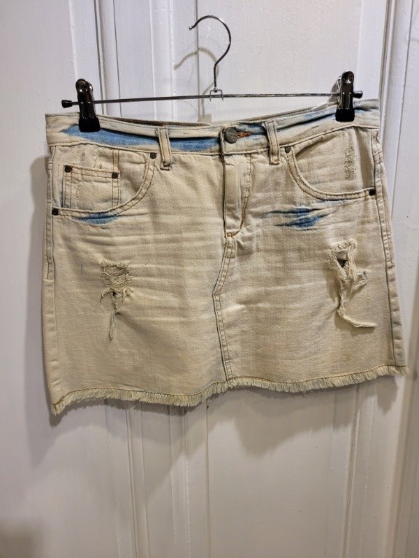 Producto - Falda WUPPER de jean clarito Talle S - PRECIO: 18X