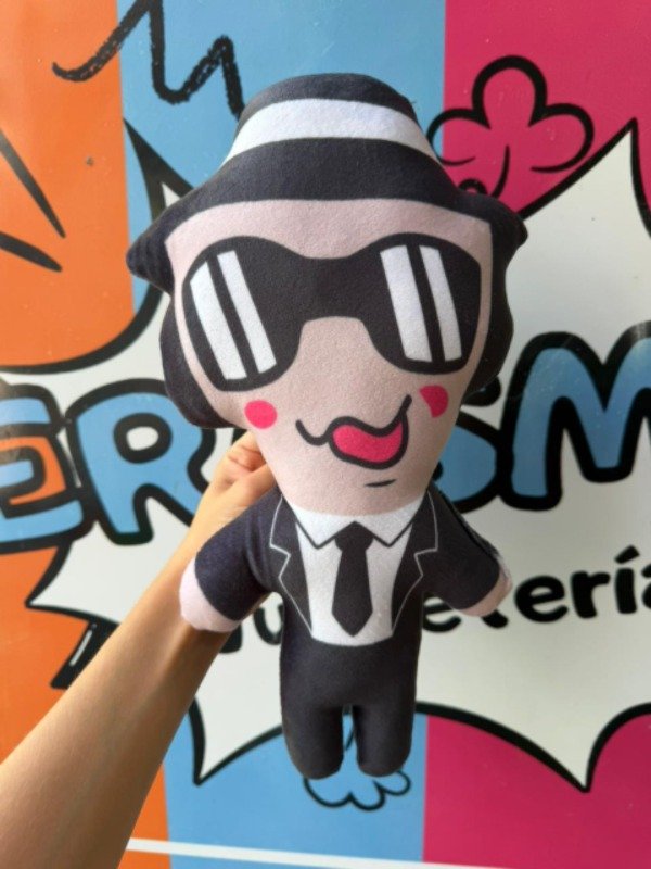 Producto - Peluche de Chance Forsaken (Roblox)