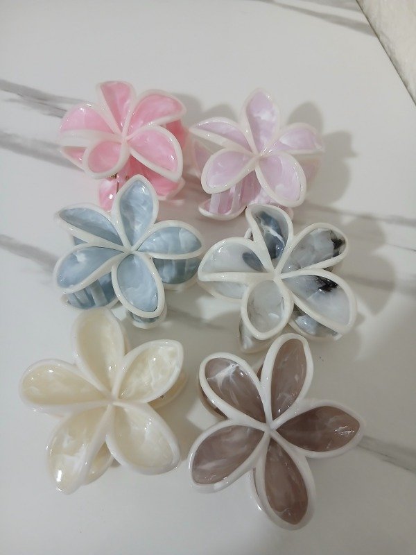 Producto - Pinza de Pelo Flor Marmolada - Accesorio Aesthetic - 0