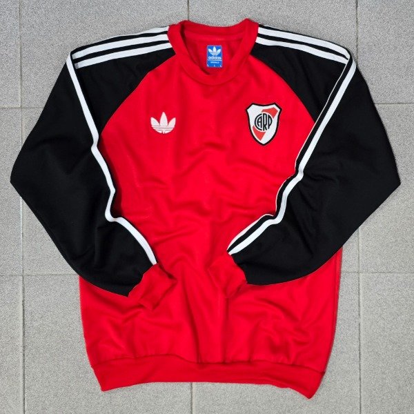 Producto - Buzo River Plate Edición Originals Temporada 2026
