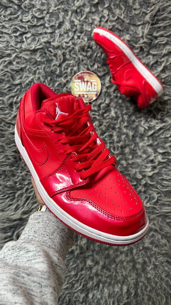 Producto - JORDAN RETRO 1 LOW PATENT RED - 1