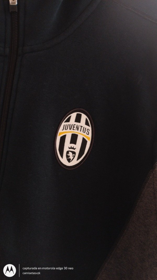 Juventus - Campera con capucha 2015/16 — imagen 5